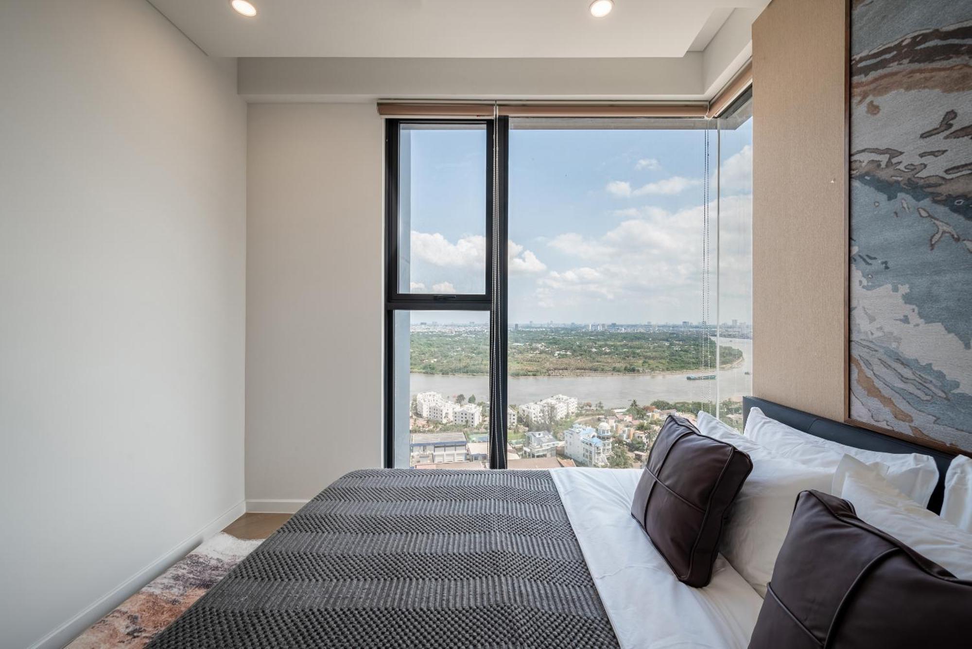 Lumiere Riverside - Raymond Holm - Luxurious 5-Star Apartment 胡志明市 外观 照片
